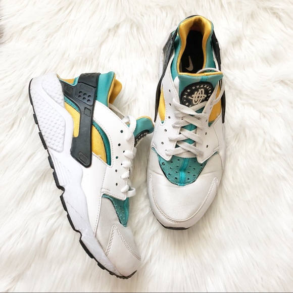 nike air huarache womens yellow